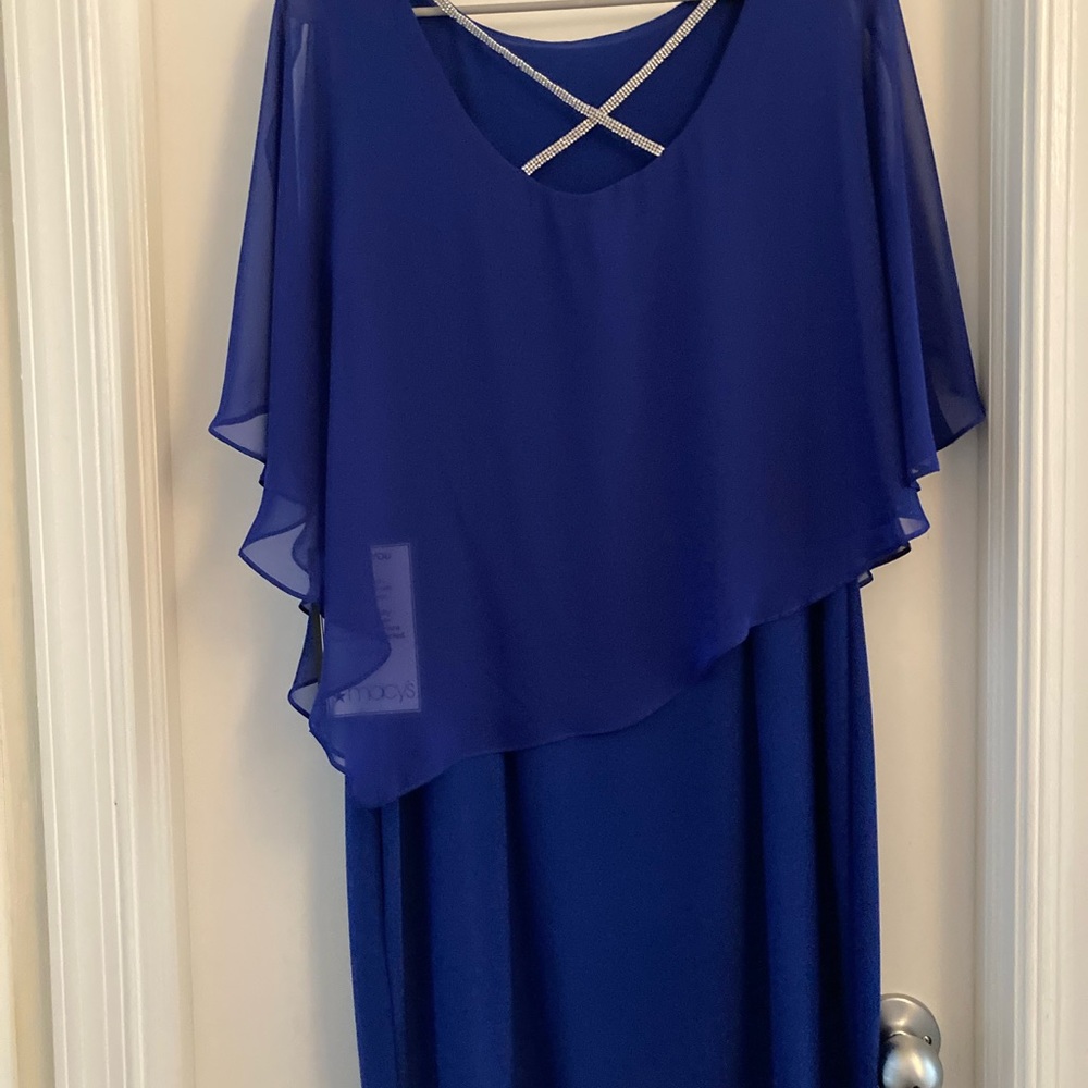 NWT Rhinestone-trimmed dress || Size M - Picture 2 of 12